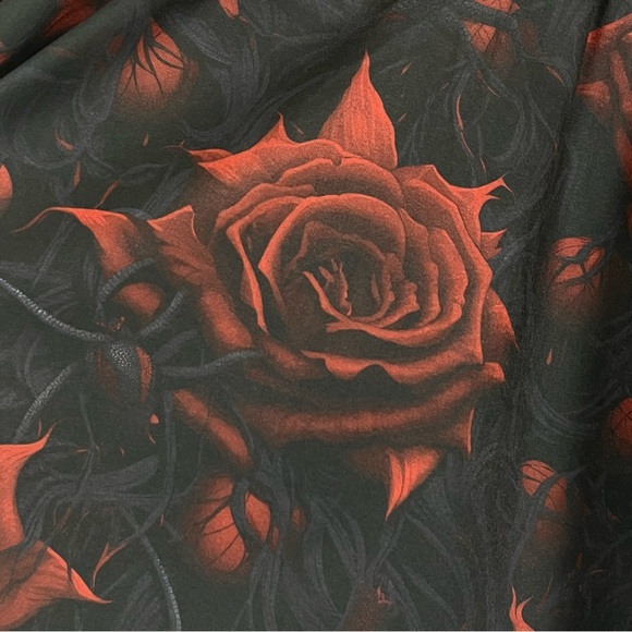 Killstar Blood Rose Skirt black red rose pattern & faux leather waistband, L. - Picture 6 of 10